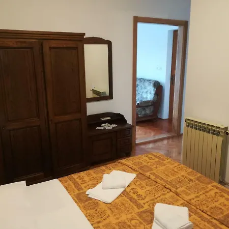 Pensión Kukuljica 3*