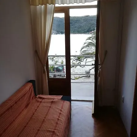 Kukuljica 3* Затон