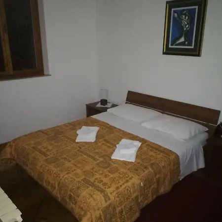 招待所 库库尔宜卡别墅酒店 扎通